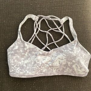COPY - Lululemon sports bra